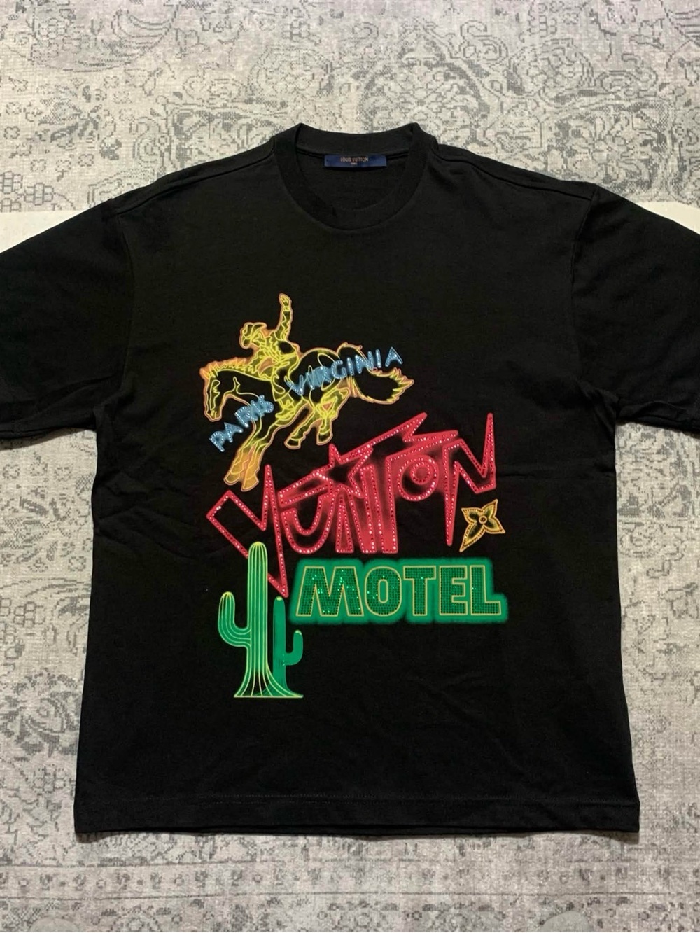 Louis Vuitton Motel Graphic T-Shirt Men’s Size S